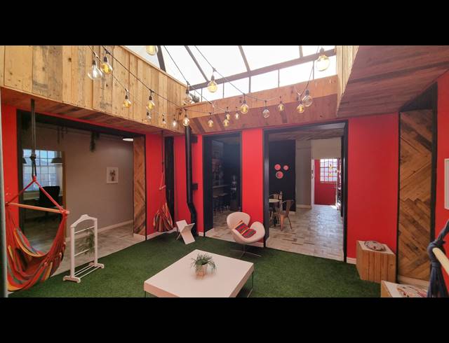 312M² BUSINESS CENTRE TO LET IN WOODSTOCK